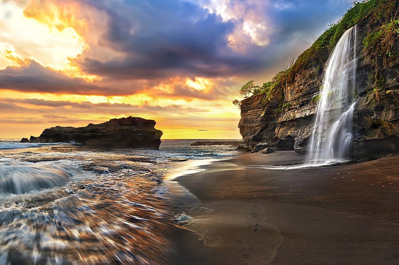 Tanah Lot's Secret Waterfall