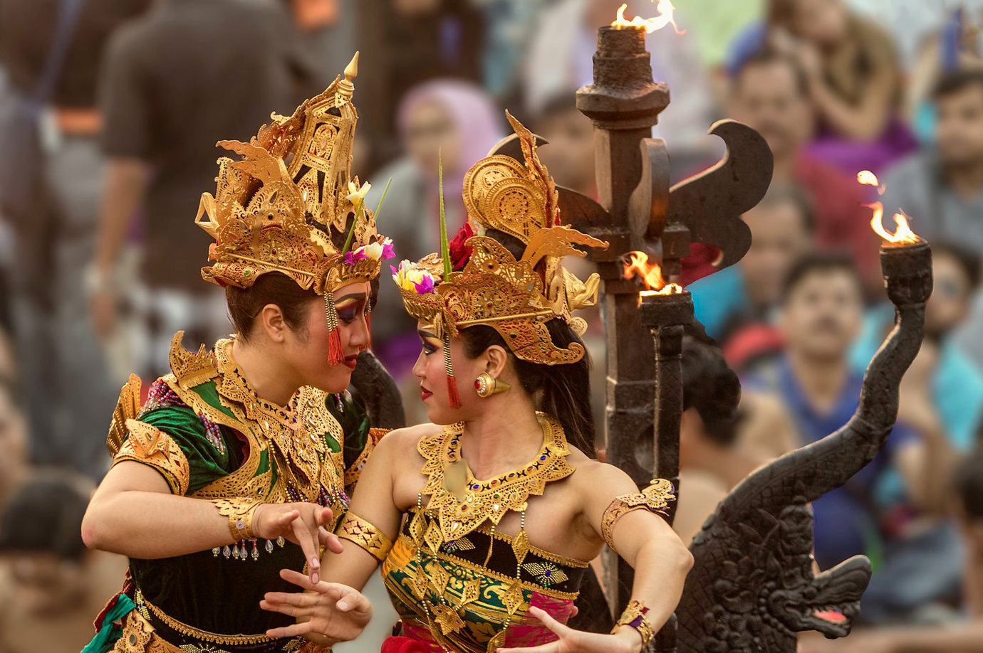Balinese Dance in Uluwatu Temple